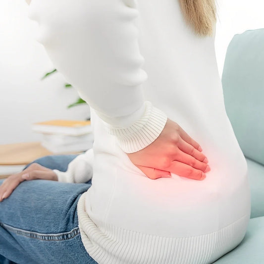 Dores nas costas: o que pode causar e como aliviar em casa